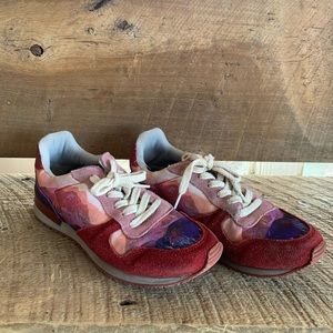 Inkkas sneakers woman’s size 10